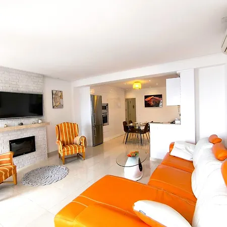 Lava & Ocean - Icod De Vinos - Ac, 3 Bedrooms, 2 Bathrooms, Ocean And Teide View アパート イコー・デ・ロス・ビノス